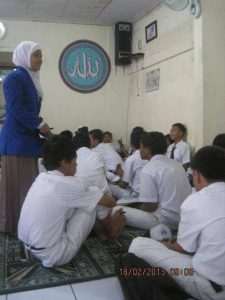 KEGIATAN PPL DI SEKOLAH TRI MULIA