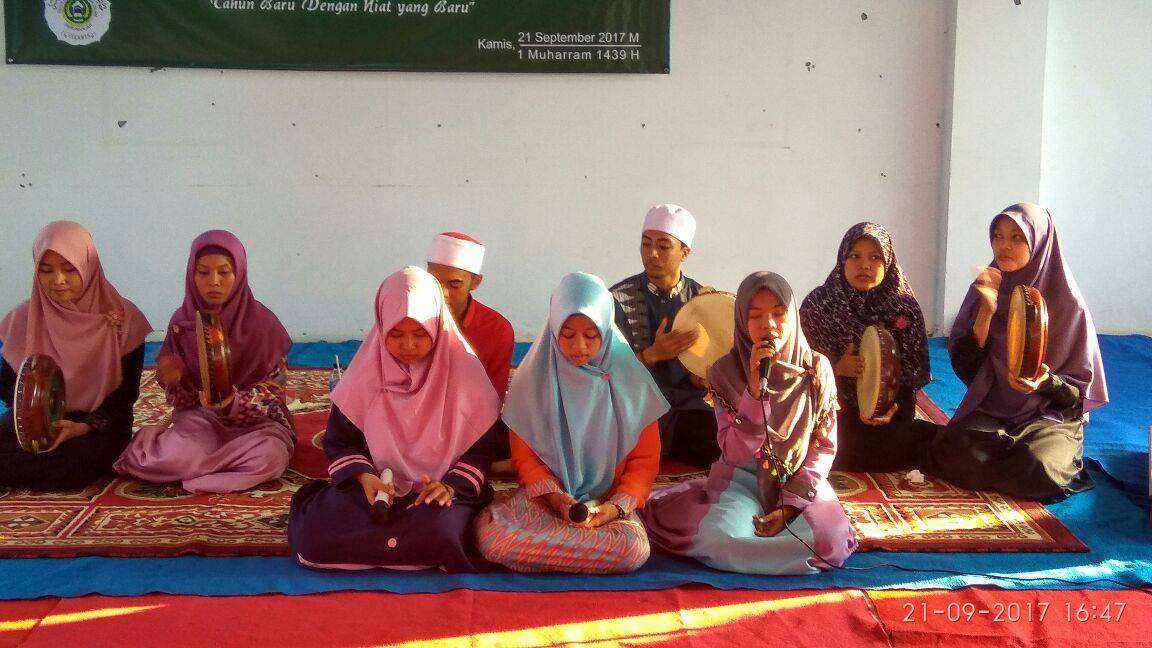 Kebersamaan dan Kemeriahan 1 Muharrom 1439 H di STAI Darunnajah 1 Kebersamaan dan Kemeriahan 1 Muharrom 1439 H di STAI Darunnajah