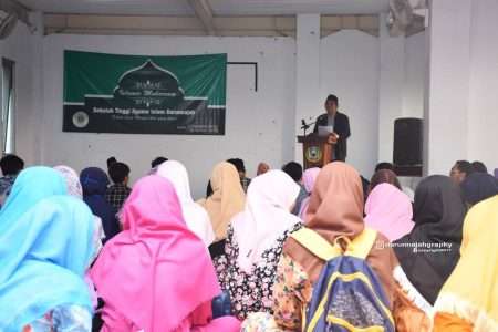 Kebersamaan dan Kemeriahan 1 Muharrom 1439 H di STAI Darunnajah 9 Kebersamaan dan Kemeriahan 1 Muharrom 1439 H di STAI Darunnajah