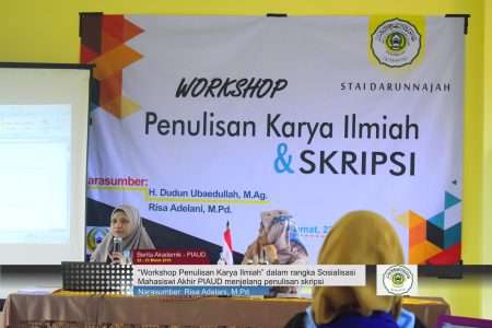 PIAUD: Sosialisasi Penulisan Karya Ilmiah Khusus Mahasiswi Akhir Prodi PIAUD