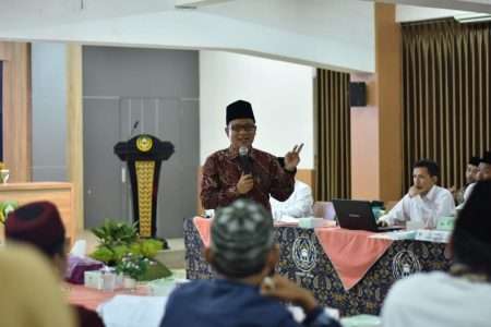 Hari Kedua Workshop Nasional KKNI, Nara Sumber Menjelaskan tentang Penyusunan RPS