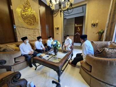 Dosen STAI Darunnajah Jakarta dan Wakil Ketua MPR-RI Adakan Diskusi tentang Politik Islam
