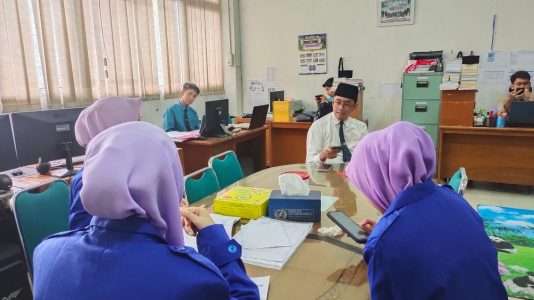 Melalui Praktik Pengalaman Lapangan (PPL), Mahasiswa MPI Universitas Darunnajah Menggali Sistem dan Manajemen Pendidikan di Tarbiyatul Mu’allimin Wal Mu’allimat Al-Islamiyah Darunnajah