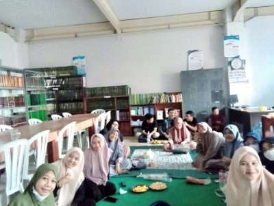 Perpustakaan Universitas Darunnajah Menyelenggarakan Kegiatan Bedah Film G30SPKI