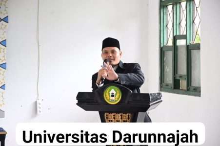 Kaprodi MPI Tekankan Pentingnya Mahasiswa Universitas Darunnajah Menguasai Bahasa Asing