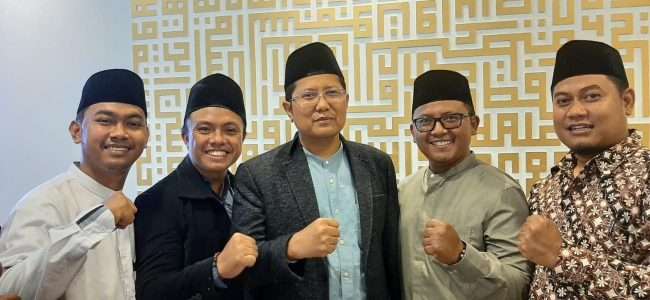 Dosen Universitas Darunnajah Terima Syahadah Standardisasi Da’i