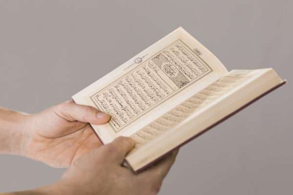 Hadist Keutamaan Bulan Syaban serta Amalan-Amalan di Malam Nisfu Syaban