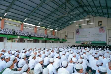 Atase Agama Saudi Hadiri Program Buka Puasa Raja Salman di Darunnajah