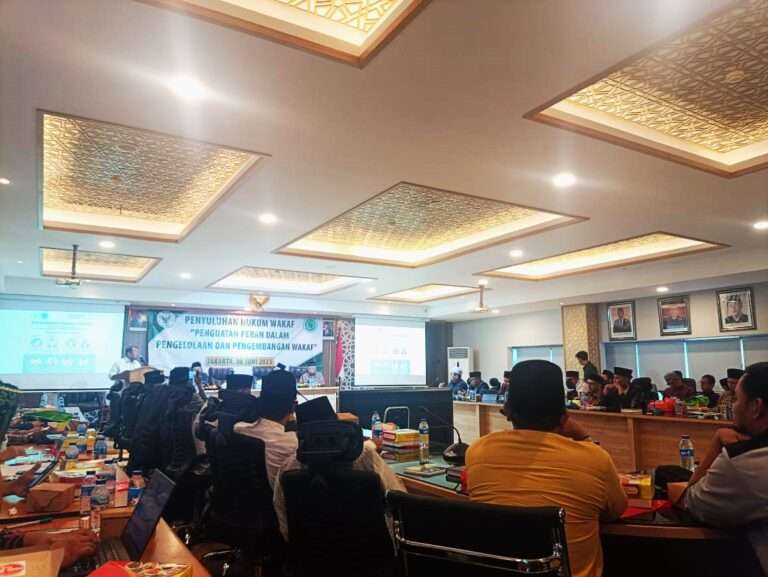 Tim Centre of Pesantren and Waqf Development Menghadiri Undangan Sosialisasi Perwakafan di gedung MUI Pusat, Jakarta Pusat 17 Tim Centre of Pesantren and Waqf Development Menghadiri Undangan Sosialisasi Perwakafan di gedung MUI Pusat, Jakarta Pusat
