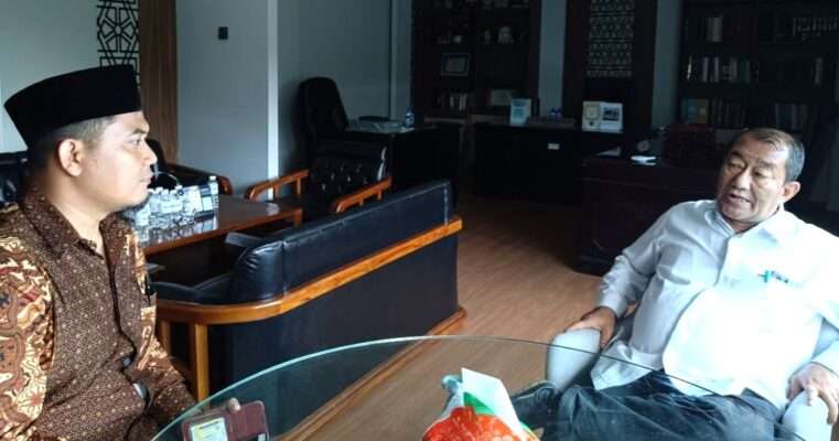 Tim Centre of Pesantren and Waqf Development Menghadiri Undangan Sosialisasi Perwakafan di gedung MUI Pusat, Jakarta Pusat