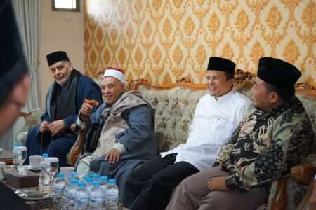 Syekh Prof. Dawood Mengunjungi Universitas Darunnajah 1 Syekh Prof. Dawood Mengunjungi Universitas Darunnajah