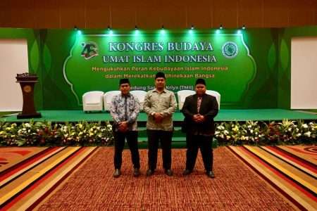 Wakil Rektor III Hadiri Milad MUI Ke-48 - Universitas Darunnajah