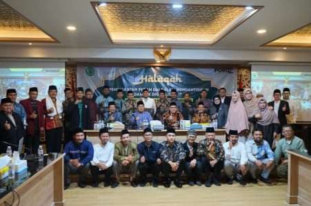 Menghadiri Kegiatan Halaqah MUI - Universitas Darunnajah 1 Menghadiri Kegiatan Halaqah MUI - Universitas Darunnajah