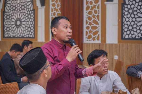 Forum Group Discussion (FGD) bersama Luqman Hakim Arifin, CEO Rene Turos Group