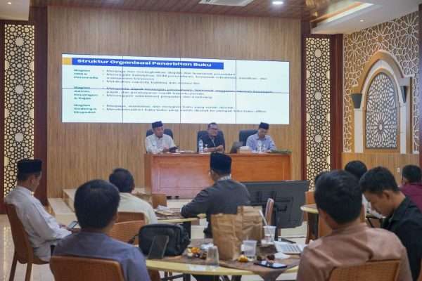Forum Group Discussion (FGD) bersama Luqman Hakim Arifin, CEO Rene Turos Group