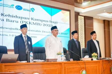 Pembukaan PKKMB Universitas Darunnajah 1 Pembukaan PKKMB Universitas Darunnajah
