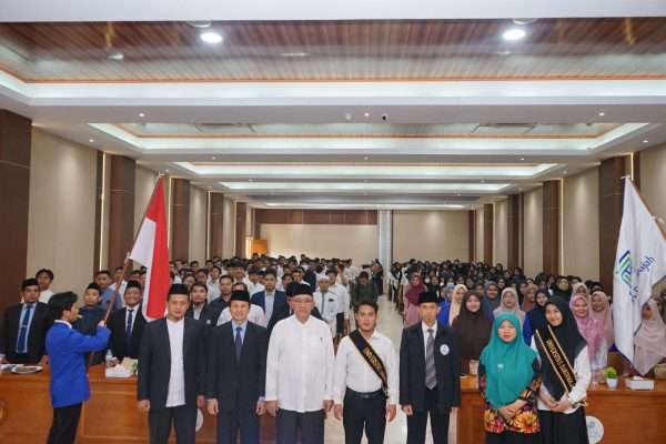 Pembukaan PKKMB Universitas Darunnajah Pembukaan PKKMB Universitas Darunnajah