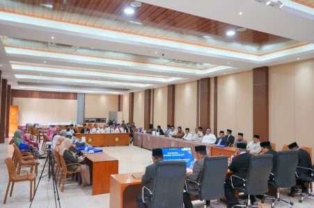Relevansi Universitas berbasis Pesantren di Era Society 5.0 - Universitas Darunnajah 2 Relevansi Universitas berbasis Pesantren di Era Society 5.0 - Universitas Darunnajah