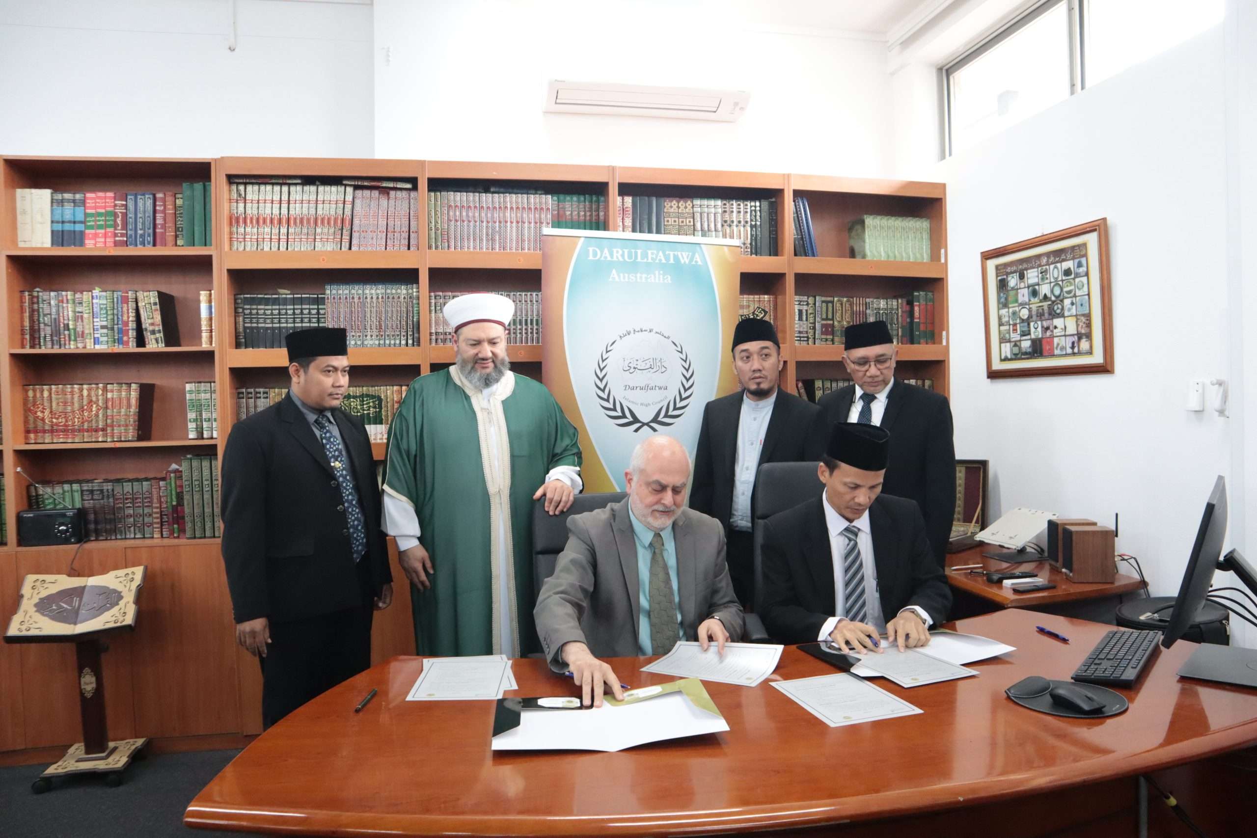 Penandatanganan MOU Universitas Darunnajah & Darul Fatwa 2 Penandatanganan MOU Universitas Darunnajah & Darul Fatwa