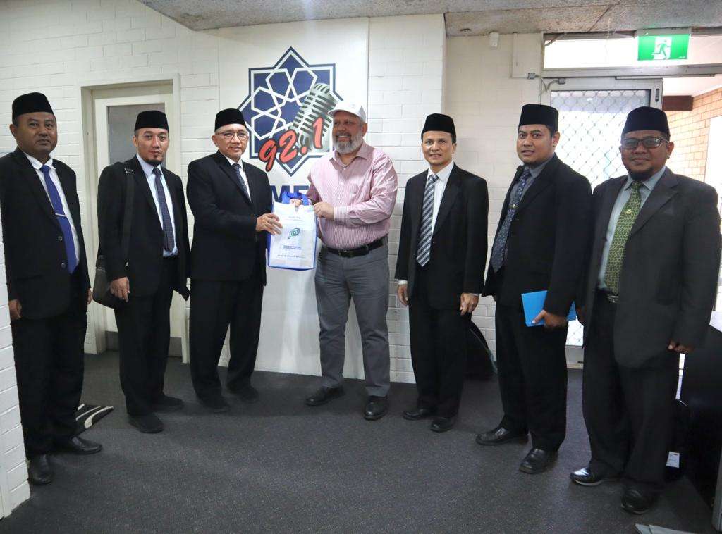 Kunjungan Ke 2MFM Community Radio Sydney