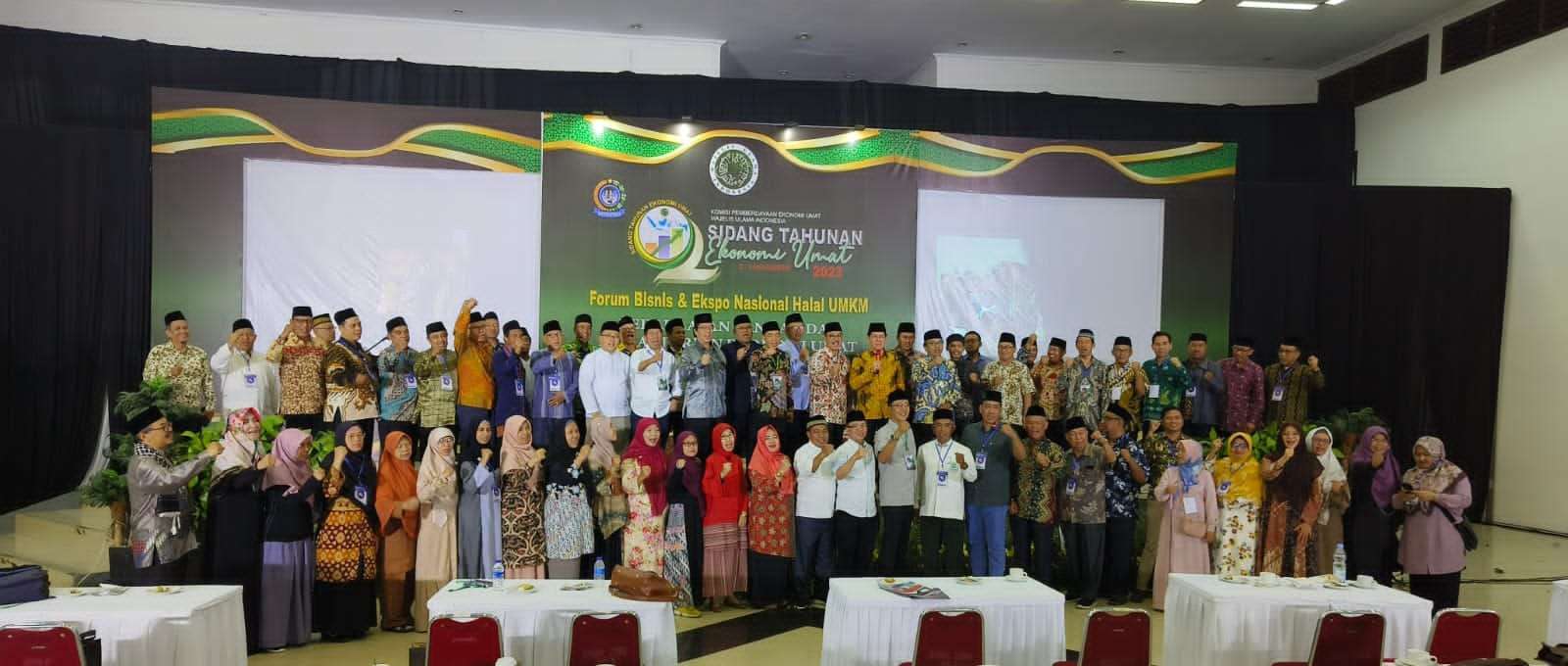 UDN Hadir Dalam Acara MUI Mewujudkan Ekonomi Umat 2 UDN Hadir Dalam Acara MUI Mewujudkan Ekonomi Umat