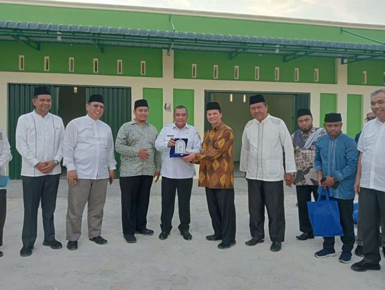 Bangun komunikasi Rektor UDN Dengan Gubernur Riau