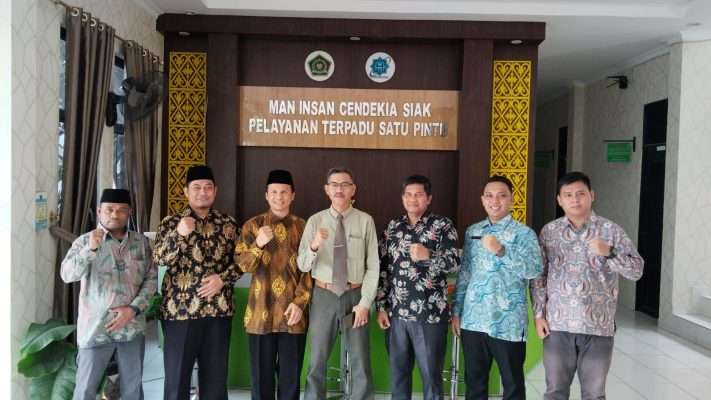 Bangun Silaturahmi Dengan MAN Insan Cendikia, Siak-Riau Bangun Silaturahmi Dengan MAN Insan Cendikia, Siak-Riau