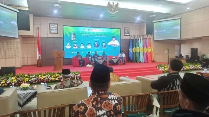 Wakil Rektor II Universitas Darunnajah Hadiri Acara Bedah Buku Prof. Said Aqil Siroj di UNJ Wakil Rektor II Universitas Darunnajah Hadiri Acara Bedah Buku Prof. Said Aqil Siroj di UNJ
