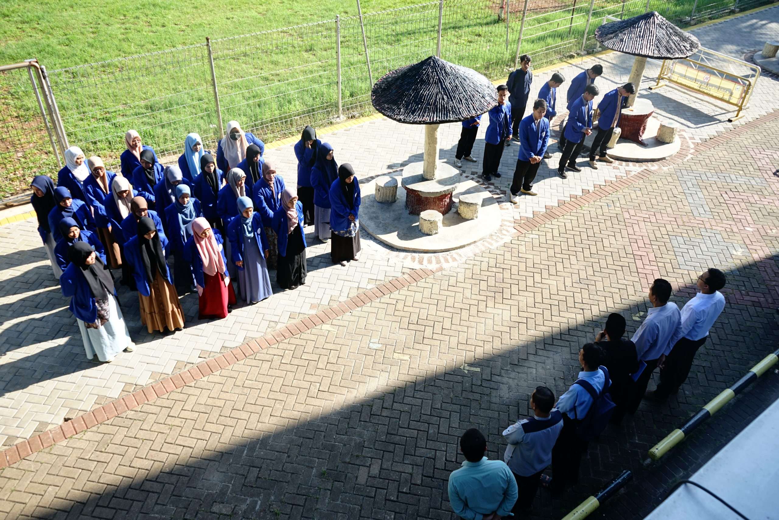 Pembukaan Ujian Tengah Semester Genap 2024/2025 Universitas Darunnajah 1 Pembukaan Ujian Tengah Semester Genap 2024/2025 Universitas Darunnajah