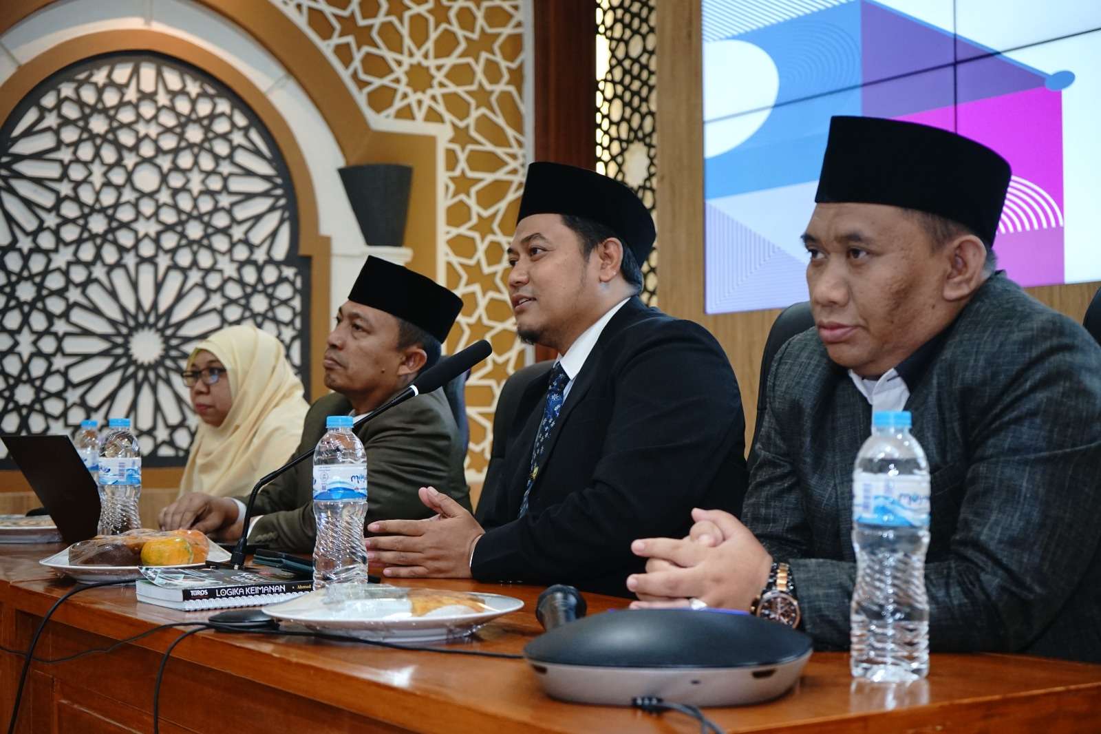Orientasi Akademik Mahasiswa Baru Program RPL Magister PAI UNISSULA di Universitas Darunnajah 2 Orientasi Akademik Mahasiswa Baru Program RPL Magister PAI UNISSULA di Universitas Darunnajah
