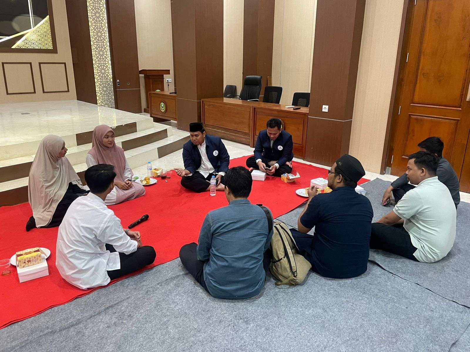 Perdana! Sukses Gelar Buka Puasa Bersama Alumni Universitas Darunnajah 2 Perdana! Sukses Gelar Buka Puasa Bersama Alumni Universitas Darunnajah