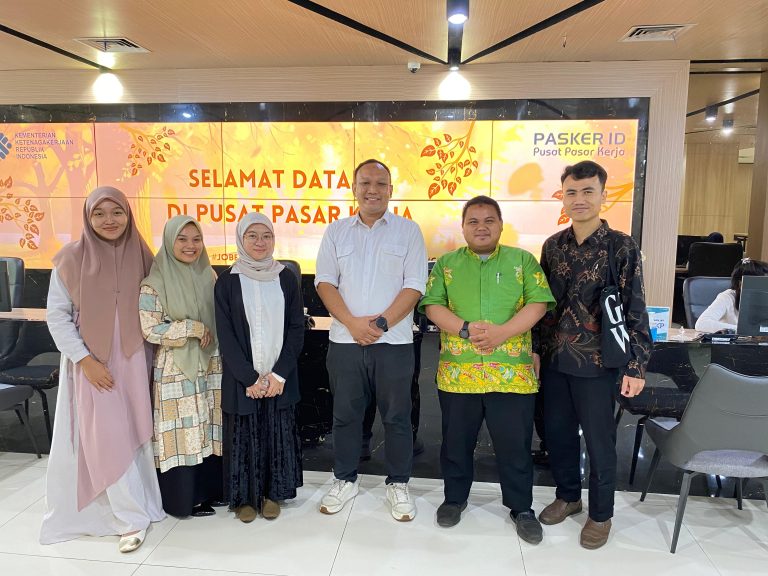 Audiensi Universitas Darunnajah ke Pasar Kerja Indonesia 18 Audiensi Universitas Darunnajah ke Pasar Kerja Indonesia