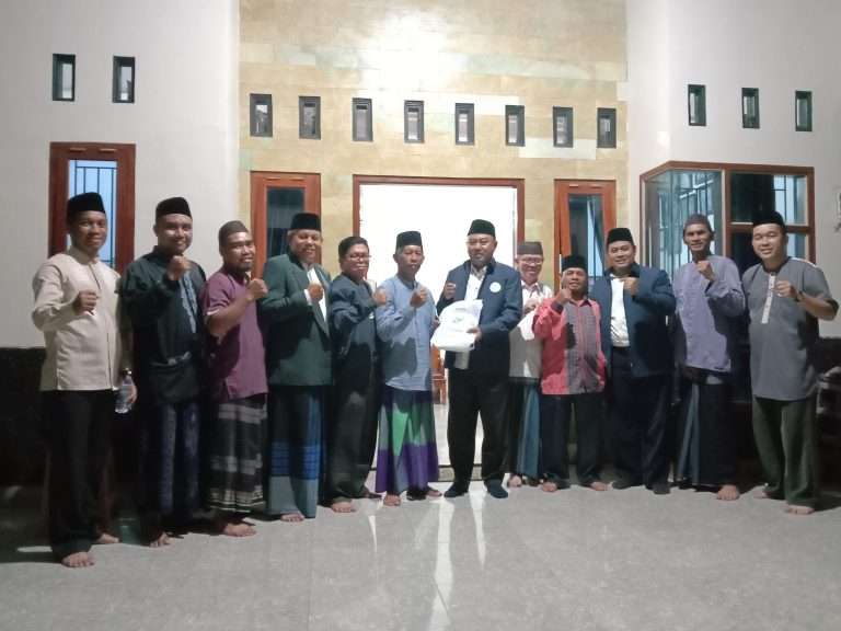 Kunjungan dan Silaturahmi Universitas Darunnajah ke Pondok Pesantren Darul Abror Provinsi Kepulauan Bangka Belitung 8 Kunjungan dan Silaturahmi Universitas Darunnajah ke Pondok Pesantren Darul Abror Provinsi Kepulauan Bangka Belitung