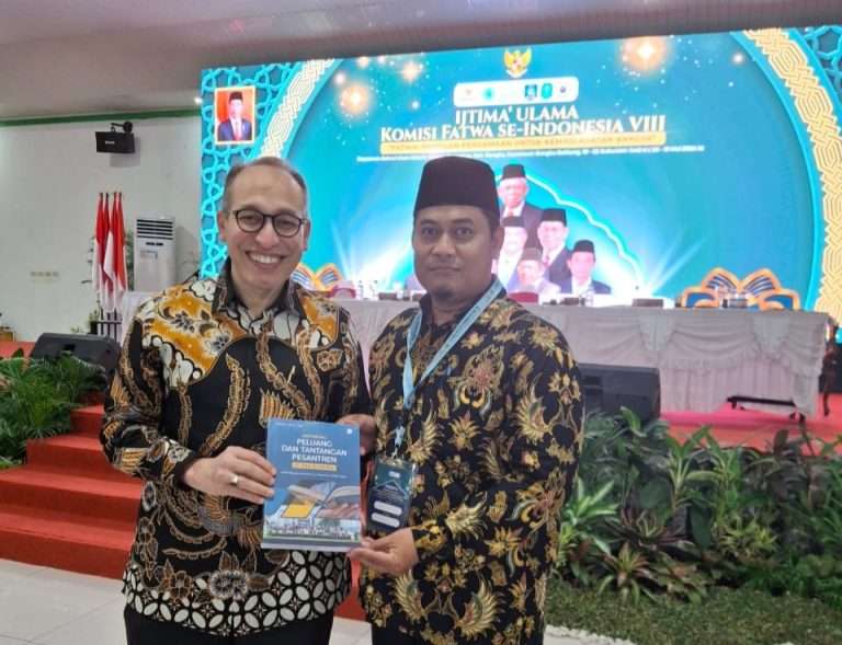 Membuka Jendela Dunia: Universitas Darunnajah dan Diplomasi Pendidikan Islam 7 Membuka Jendela Dunia: Universitas Darunnajah dan Diplomasi Pendidikan Islam