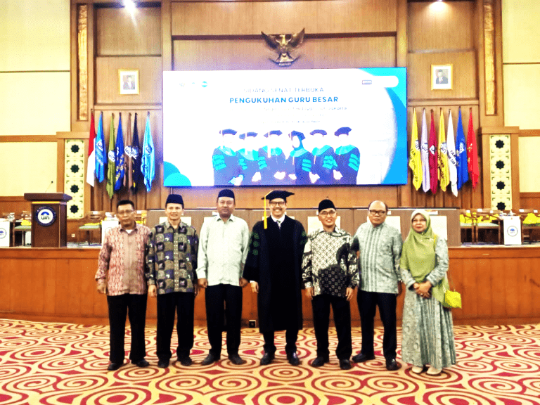Rektor Universitas Darunnajah Hadiri Pengukuhan Guru Besar UIN Jakarta