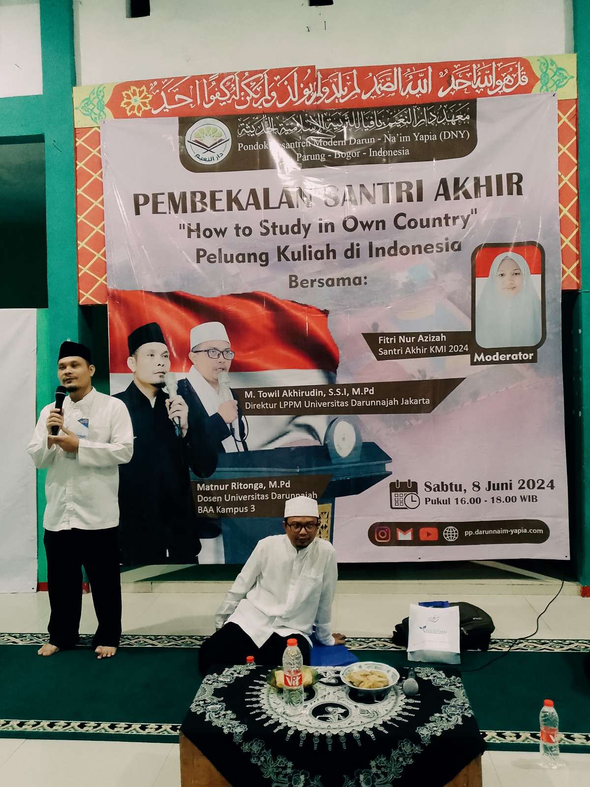 Universitas Darunnajah Goes to School: Membekali Santri Akhir Pondok Pesantren Darun Na’im Yapia dengan Ilmu dan Inspirasi
