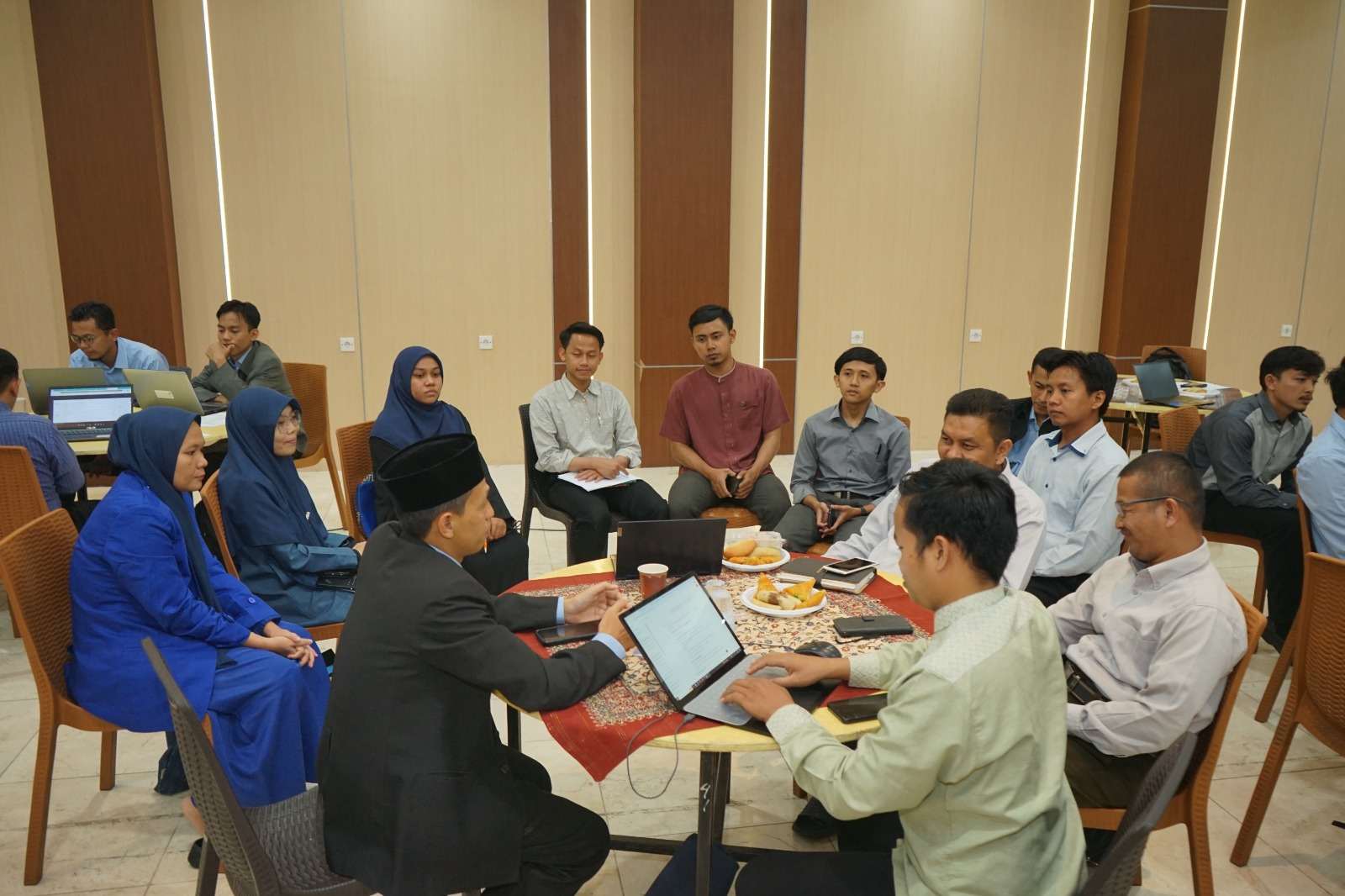 Rapat Kerja ke-3 Universitas Darunnajah Berjalan Sukses 2 Rapat Kerja ke-3 Universitas Darunnajah Berjalan Sukses