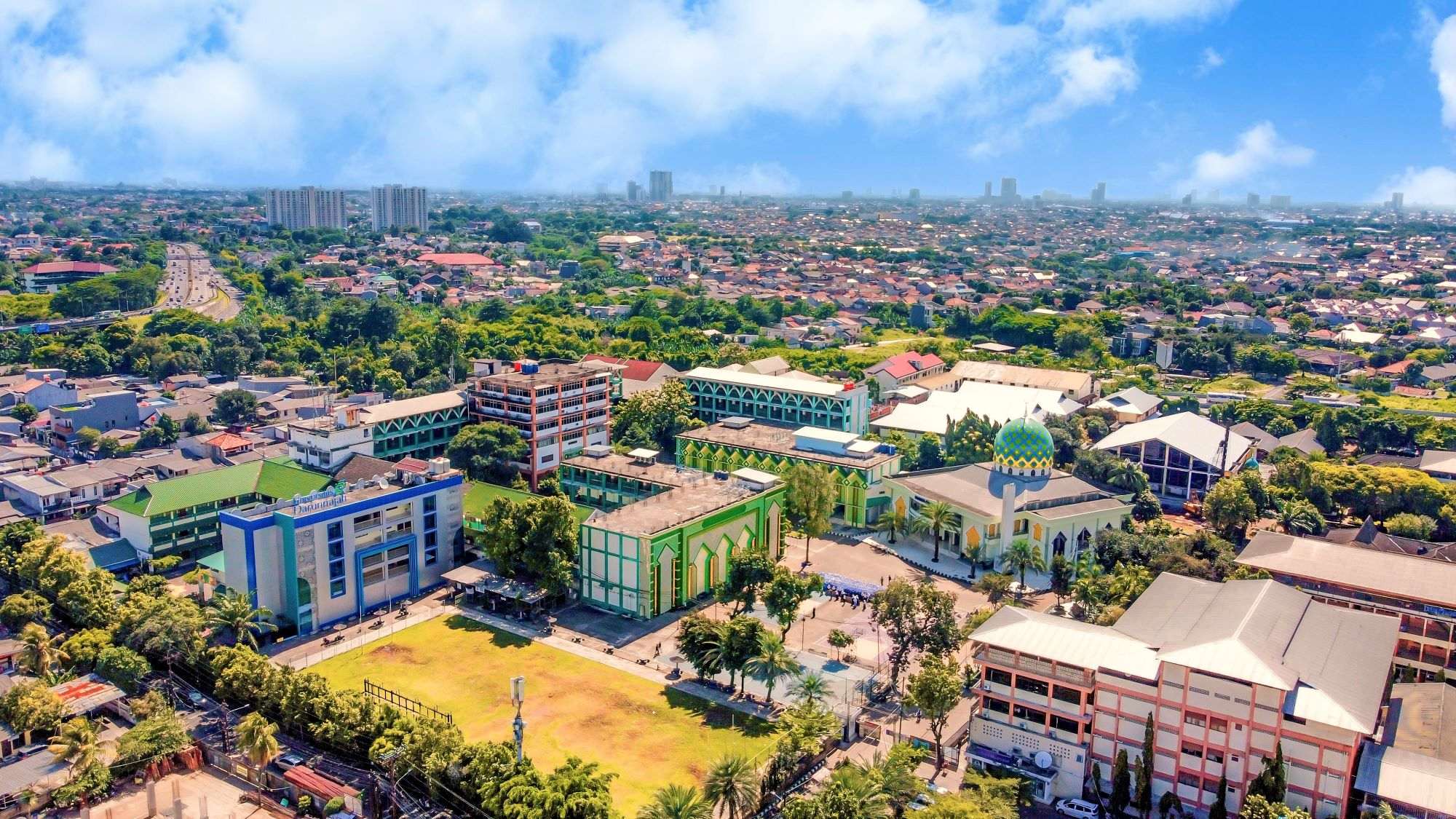 Kampus Universitas Darunnajah Jakarta Selatan
