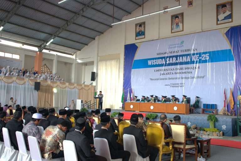 Jusuf Kalla di Wisuda ke-25 Universitas Darunnajah: "Kuasai Ilmu, Bisnis, dan Iman Adalah Kunci Menguasai Dunia!"