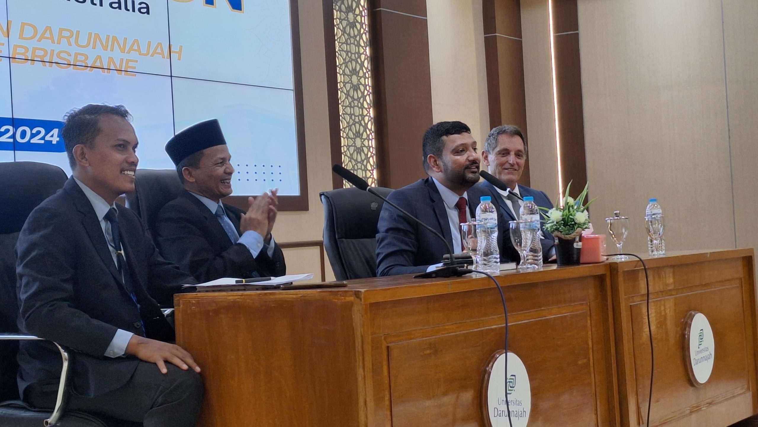 CEO Islamic College Brisbane Beri Tawaran Pendidikan ke Santri Darunnajah 1 CEO Islamic College Brisbane Beri Tawaran Pendidikan ke Santri Darunnajah