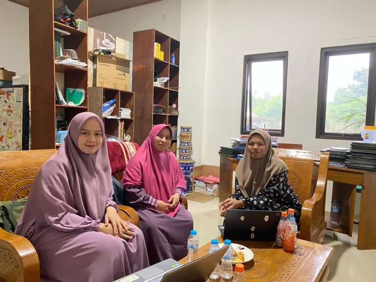 Kontroling Halal Center Universitas Darunnajah ke Pondok Pesantren An-Nur Darunnajah 8 20 Kontroling Halal Center Universitas Darunnajah ke Pondok Pesantren An-Nur Darunnajah 8