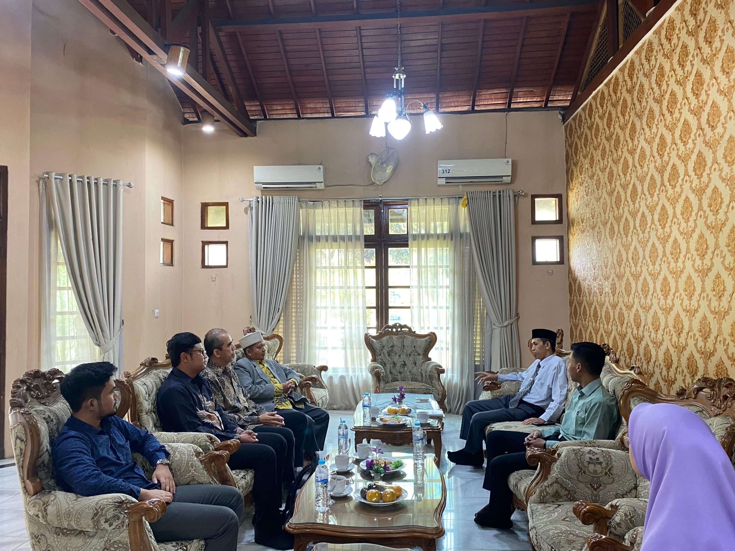 UDN dan IOU Bahas Kerjasama Strategis di Bidang Akademik dan Internasional 1 UDN dan IOU Bahas Kerjasama Strategis di Bidang Akademik dan Internasional