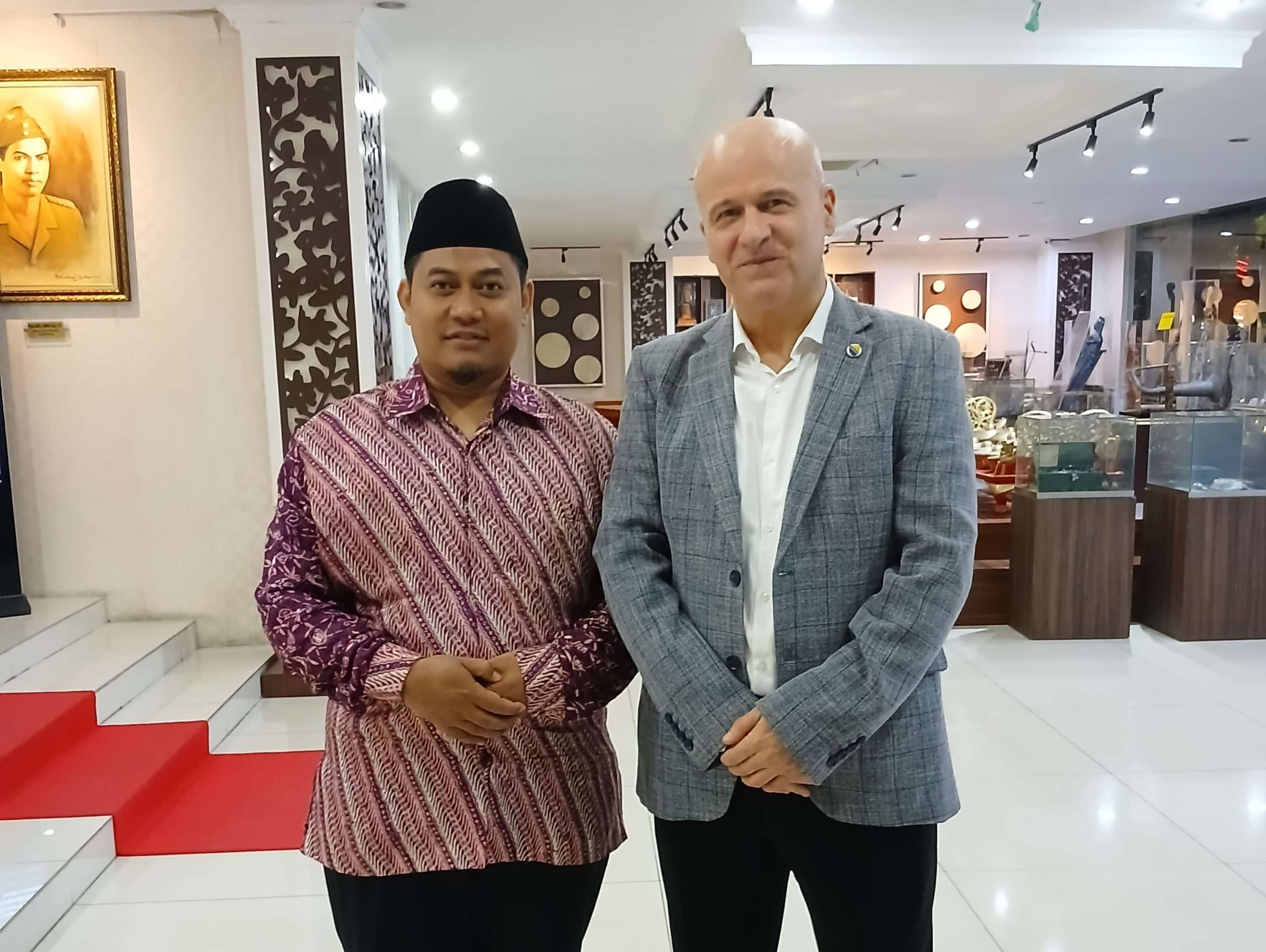 Universitas Darunnajah Hadiri Pemutaran Film "No Man's Land" dalam Peringatan Hubungan Diplomatik Indonesia-Bosnia