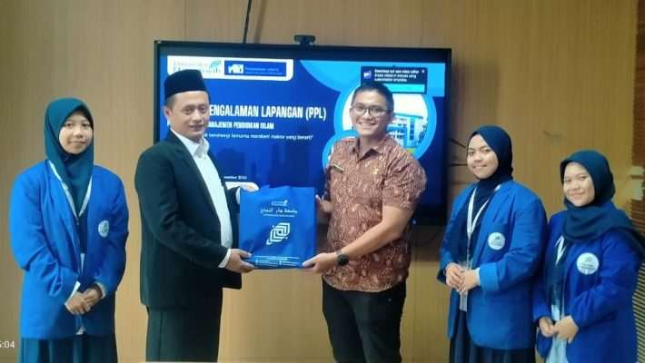 Penutupan Program Pengalaman Lapangan (PPL) di Perpustakaan Jakarta Penutupan Program Pengalaman Lapangan (PPL) di Perpustakaan Jakarta