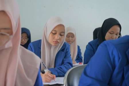 Universitas Darunnajah Dorong Mahasiswa Capai Pemahaman Optimal Melalui Ujian Tengah Semester 1 Universitas Darunnajah Dorong Mahasiswa Capai Pemahaman Optimal Melalui Ujian Tengah Semester
