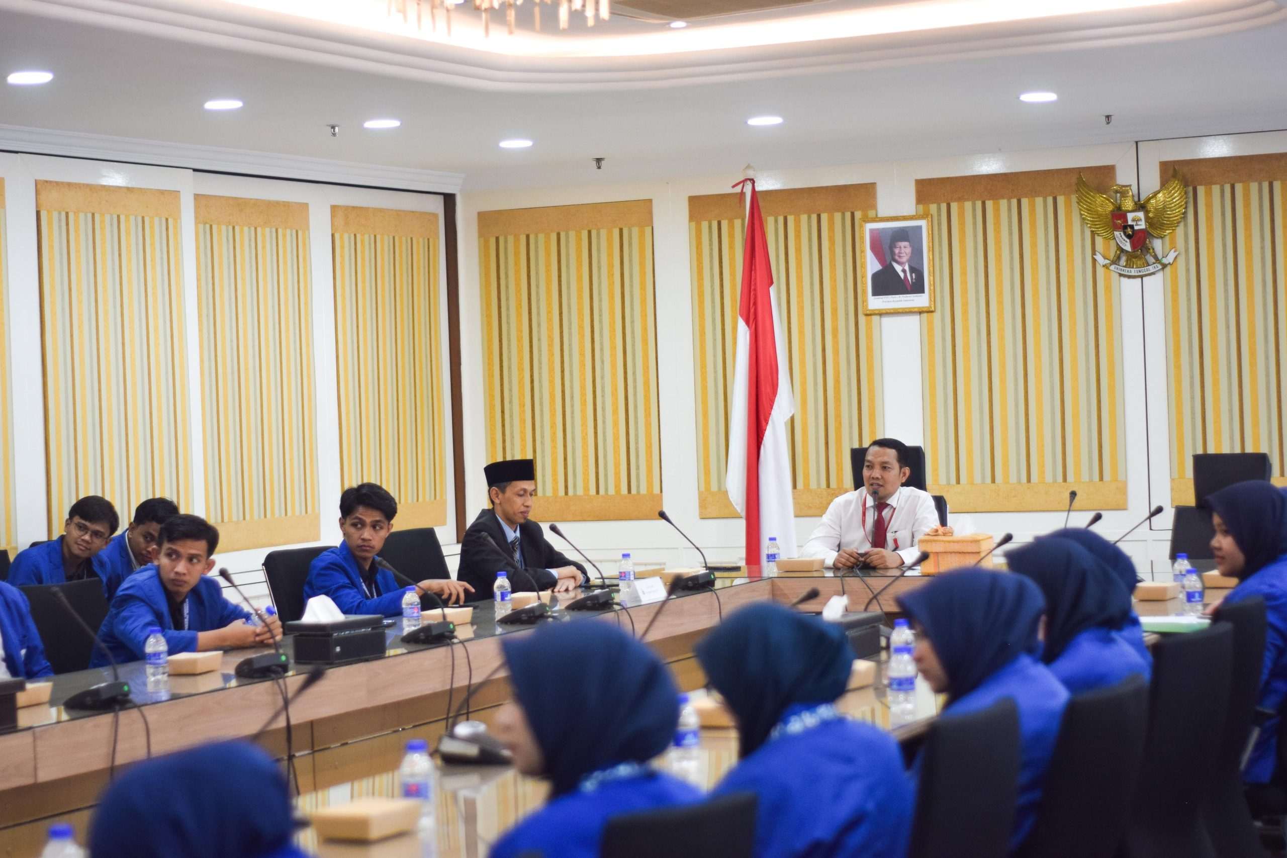 Atdikbud Malaysia Prof. Firdaus Sambut Mahasiswa KKN Internasional Universitas Darunnajah di KBRI Kuala Lumpur