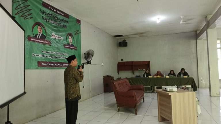 Universitas Darunnajah Goes to School di SMA IT An Nawawi Parung Bogor: Memperkenalkan Dunia Pendidikan Tinggi dan Pesantren 9 Universitas Darunnajah Goes to School di SMA IT An Nawawi Parung Bogor: Memperkenalkan Dunia Pendidikan Tinggi dan Pesantren