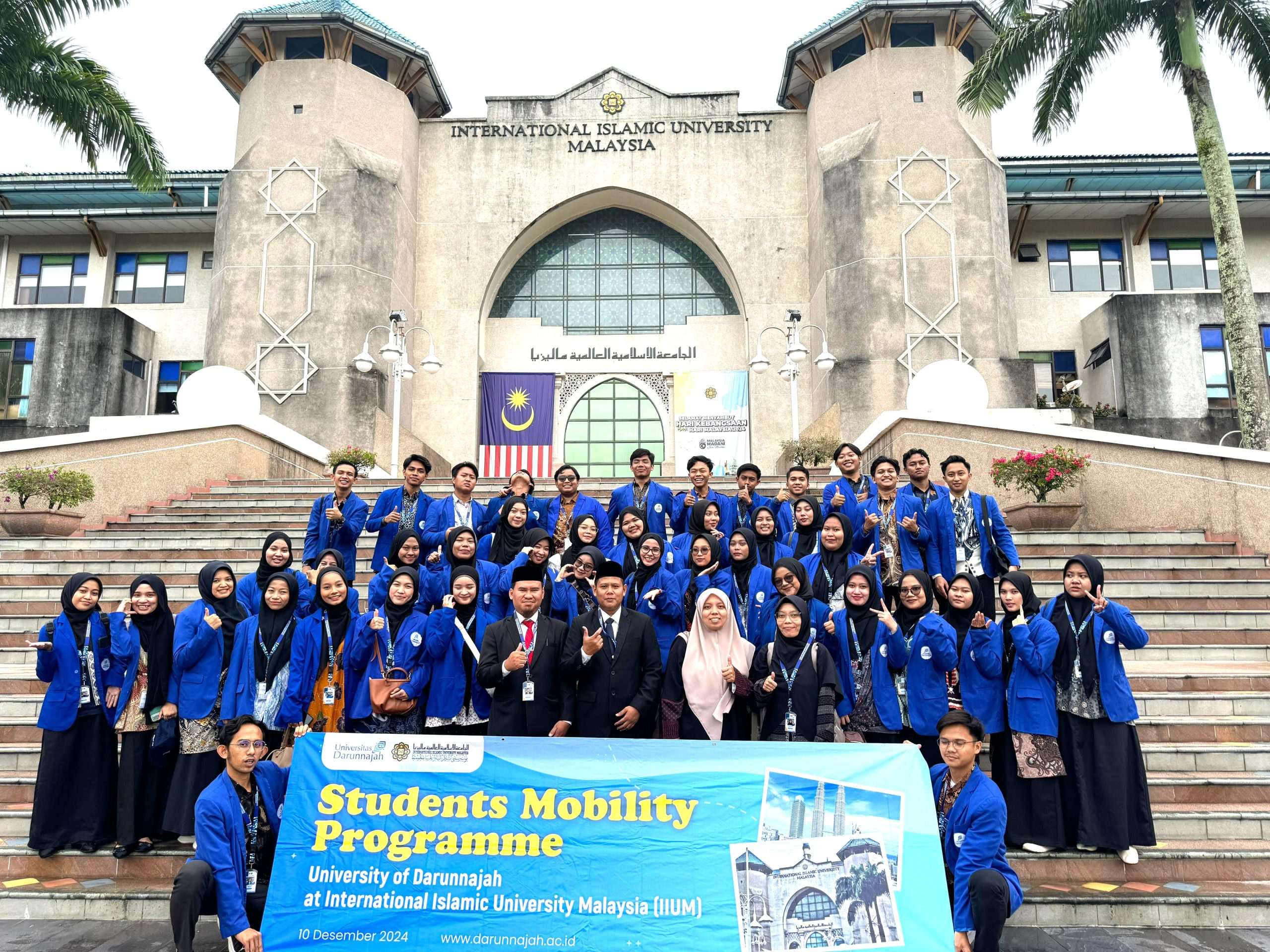 Mahasiswa KKN Internasional Universitas Darunnajah Gelar Rihlah City Tour ke Malaysia