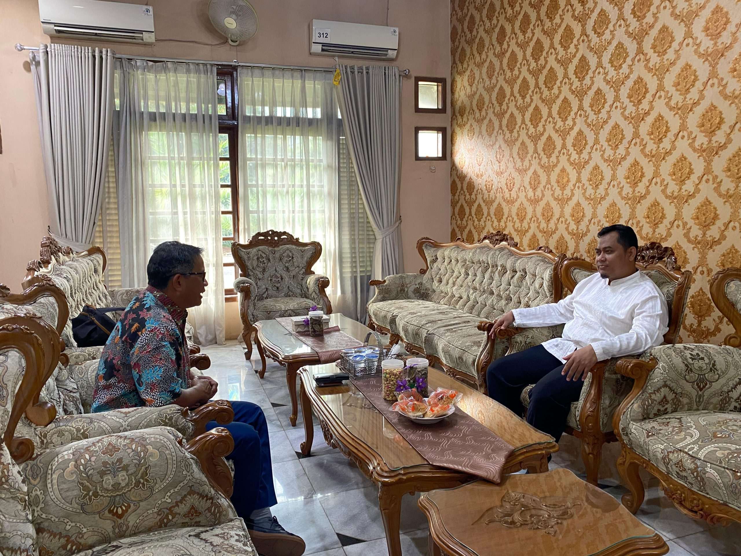 Wakil Rektor III Universitas Darunnajah Terima Kunjungan Odin Olaya, Bahas Kerjasama Strategis dengan Association of Business Executives UK.