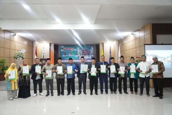 Sinergi Pendidikan Islam: FAI Universitas Darunnajah dan FTIK Institut Ummul Quro Al-Islami (IUQI) Tandatangani MOA Sinergi Pendidikan Islam: FAI Universitas Darunnajah dan FTIK Institut Ummul Quro Al-Islami (IUQI) Tandatangani MOA